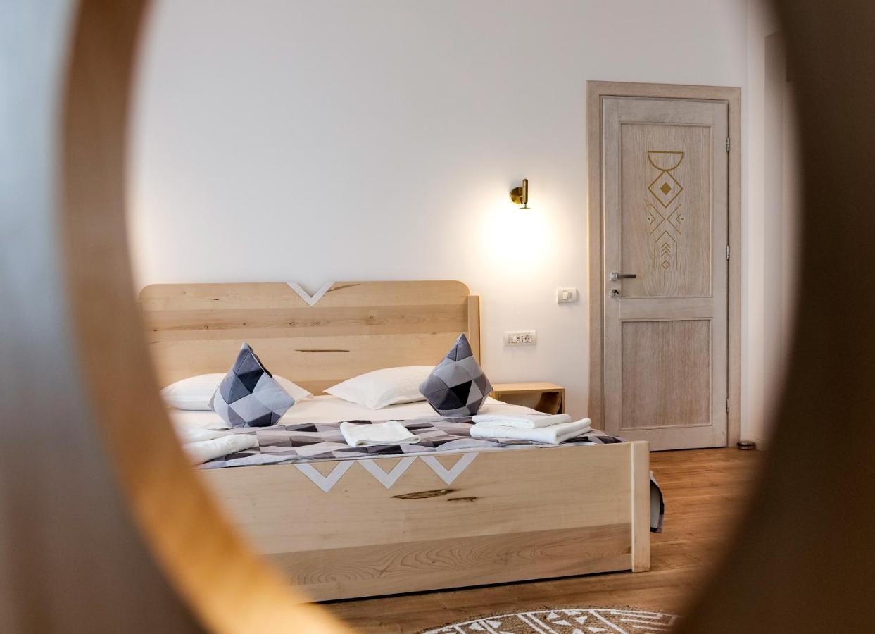 Bed and Breakfast Conacul Olarilor Байя-де-Фьер Экстерьер фото