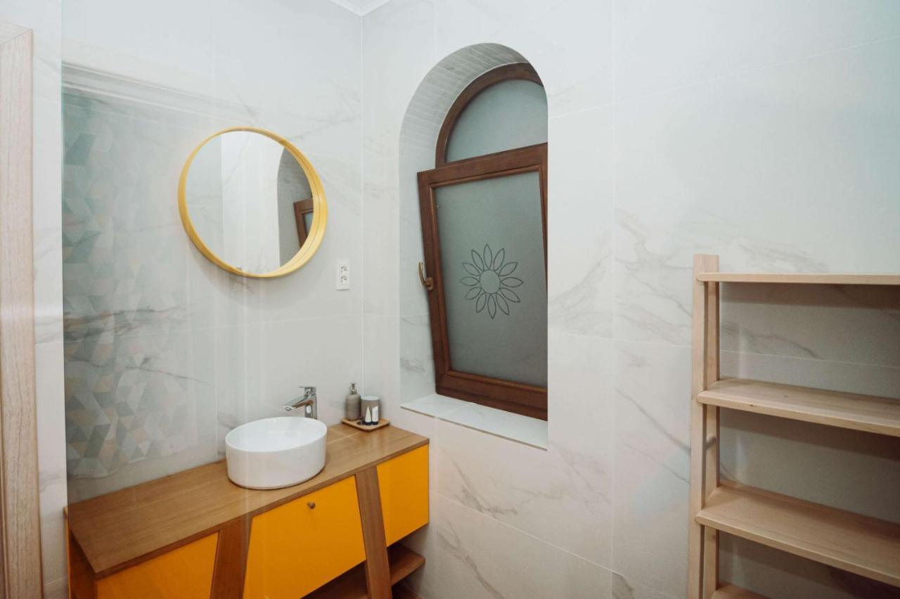 Bed and Breakfast Conacul Olarilor Байя-де-Фьер Экстерьер фото